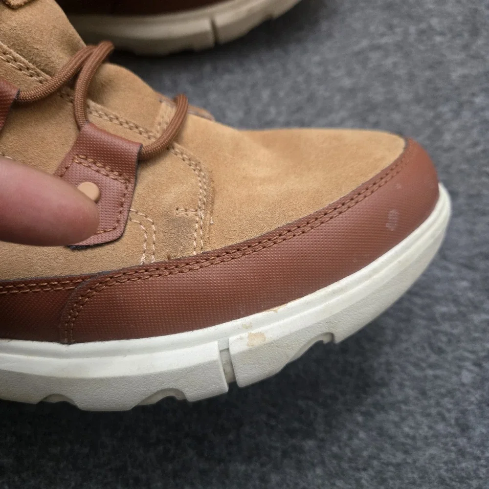 Sorel buxton lace